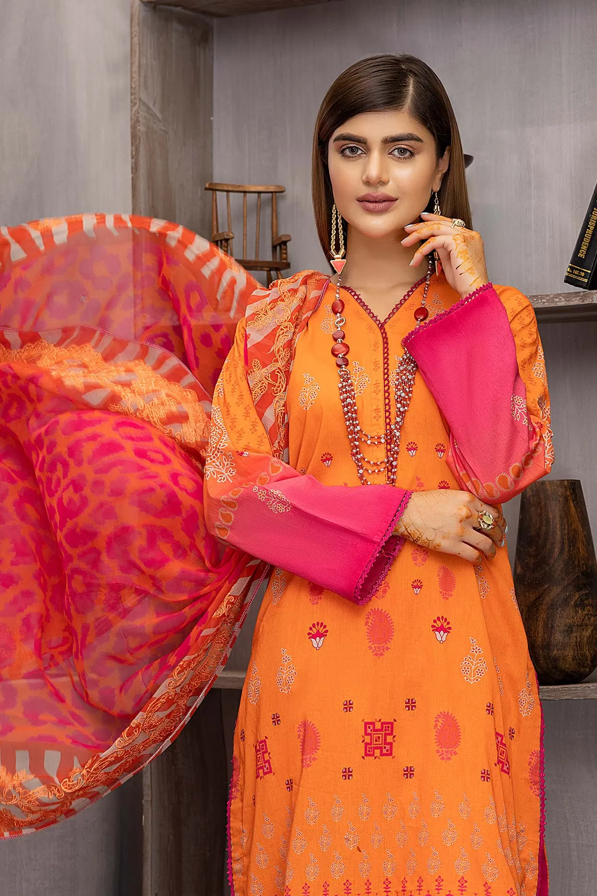 3 Pc Charizma Lawn Printed Suit with Embroidered Dupatta PEC22-71