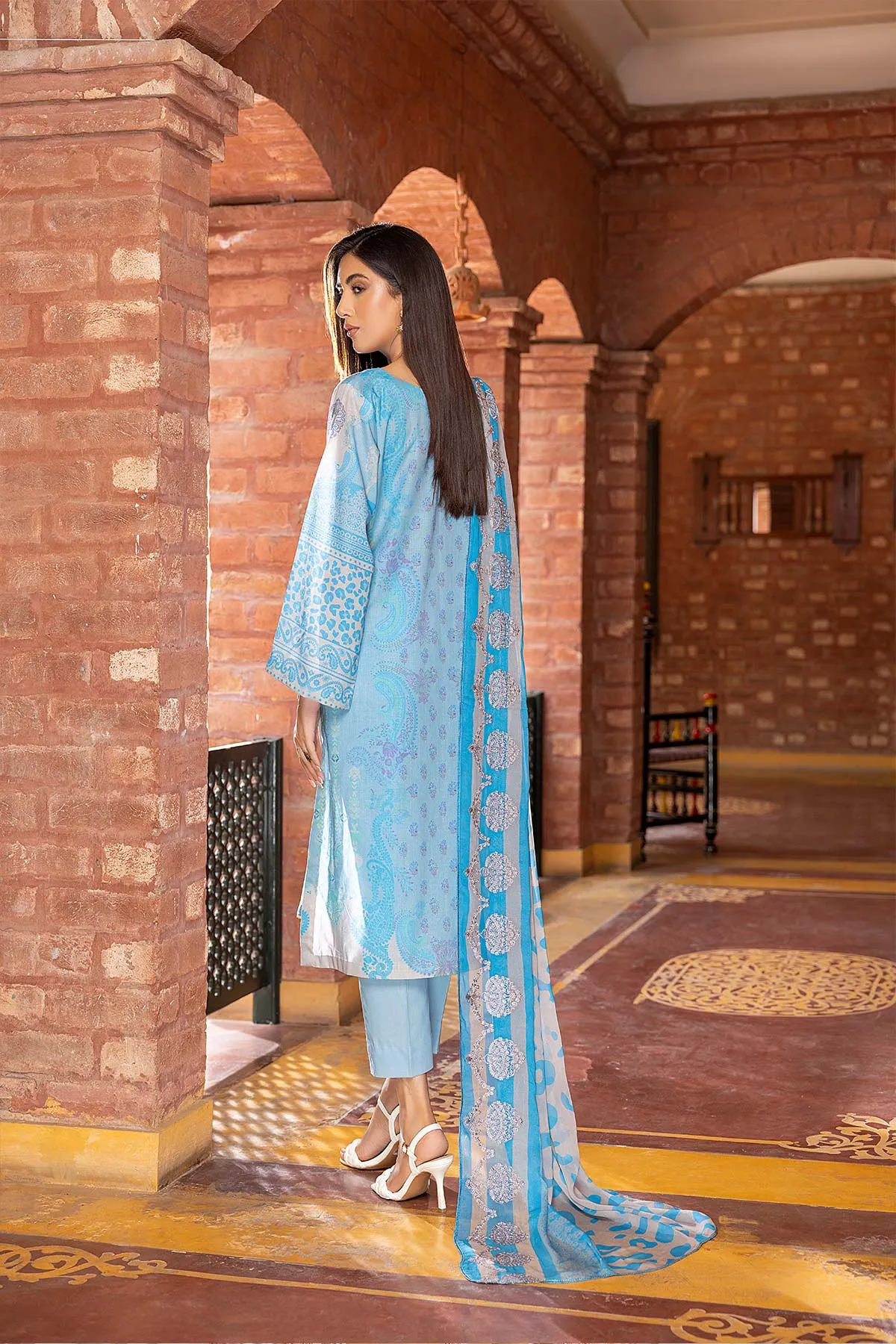 3 Pc Charizma Lawn Printed Suit with Embroidered Dupatta PEC22-73