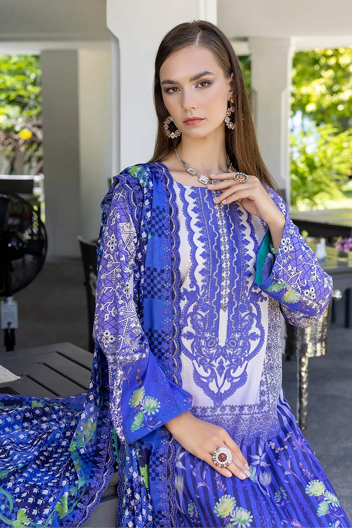 3-Pc Unstitched Embroidered Lawn Suit With Chiffon Dupatta CCS22-48