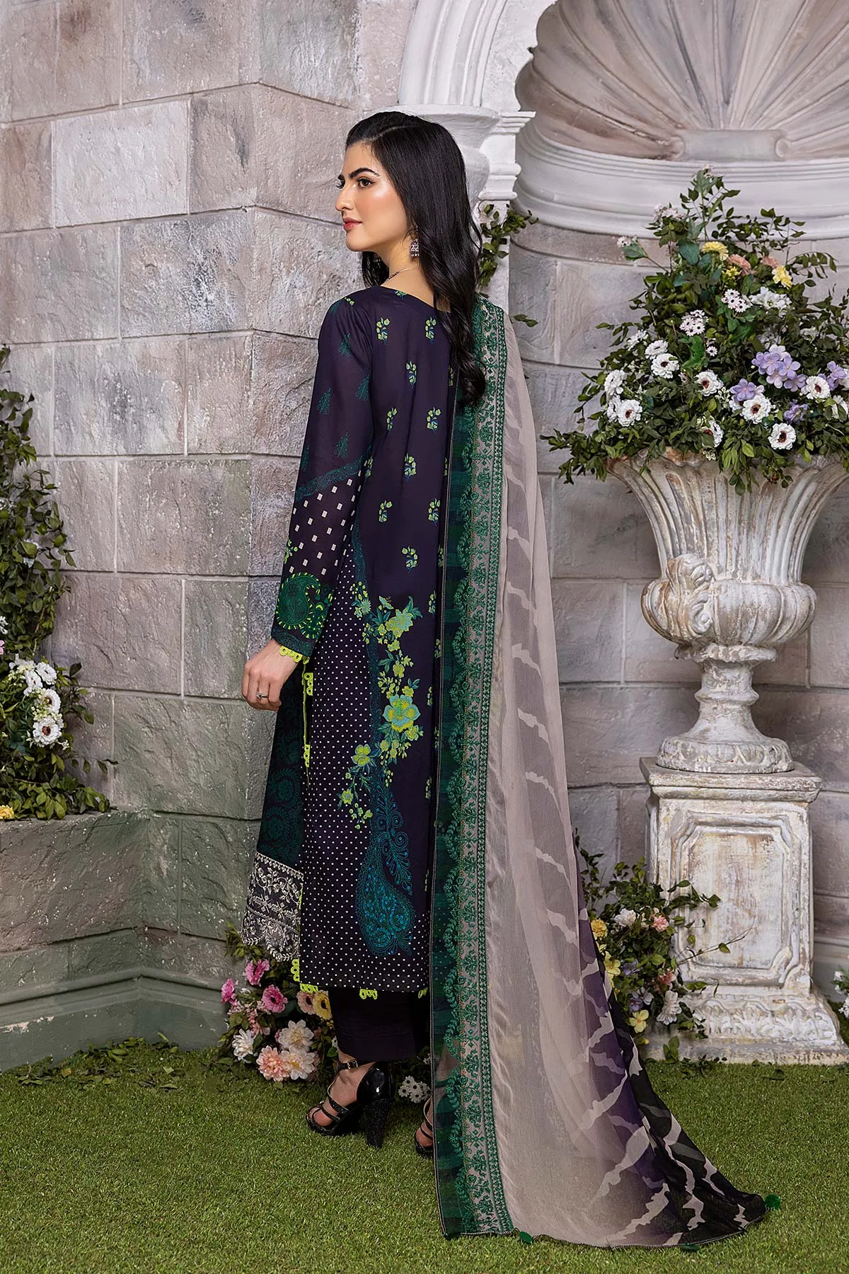 3-Pc Unstitched Embroidered Lawn Suit With Chiffon Dupatta CCS22-56