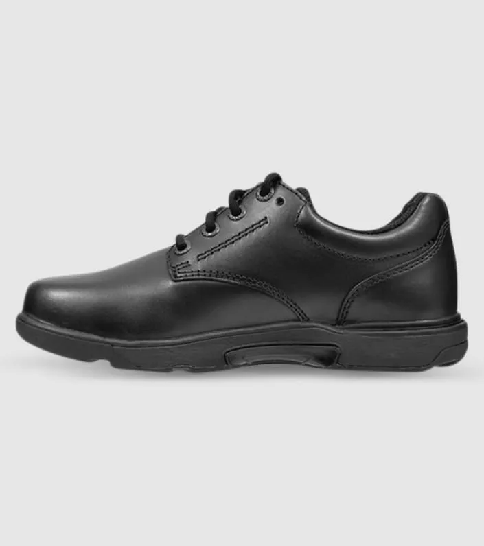 ascent apex (2e wide) junior boys school shoes