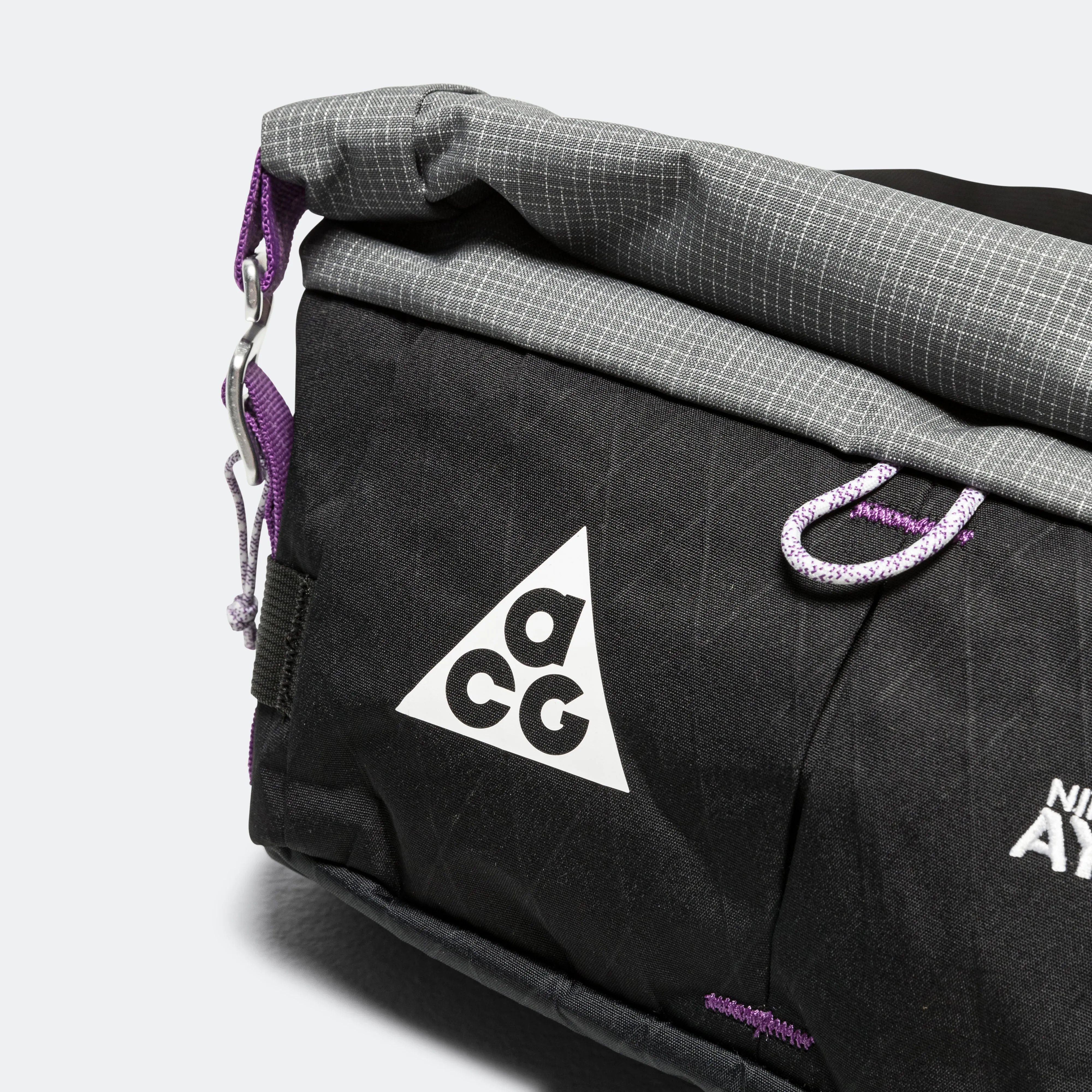 Aysén 3L Fanny Pack - Black/Cool Grey-White