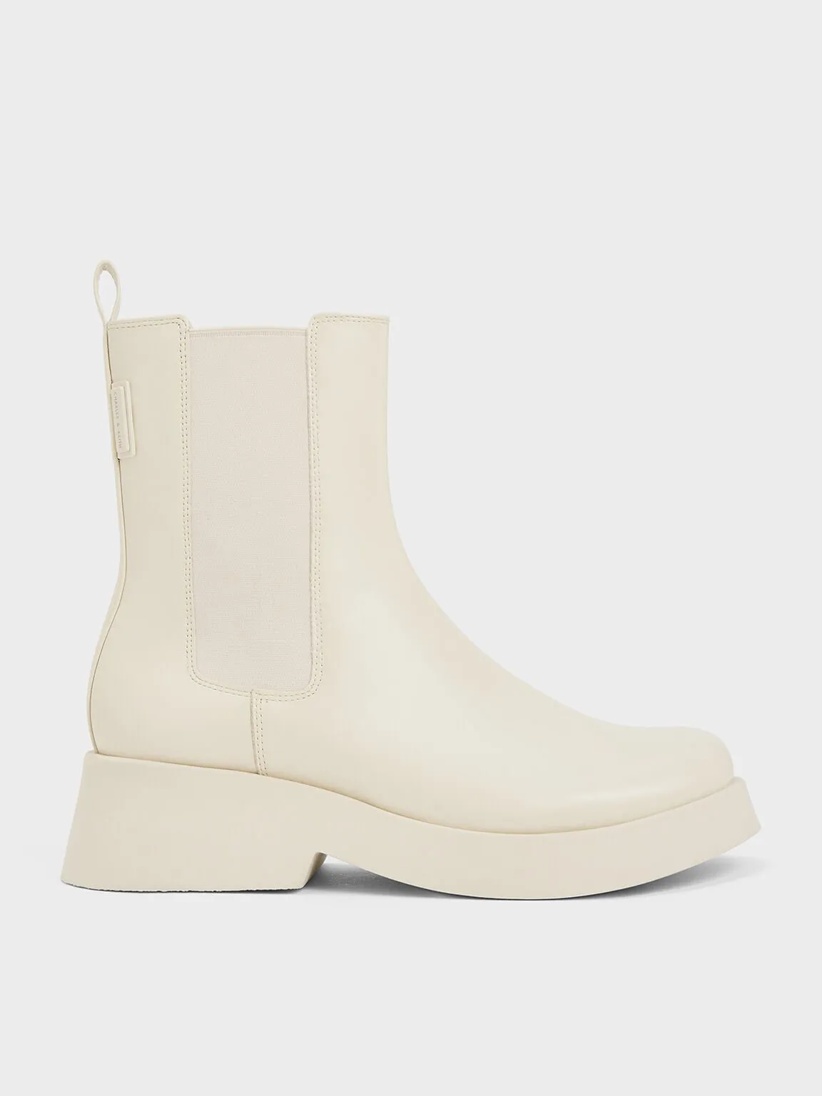 Giselle Chelsea Boots - Cream