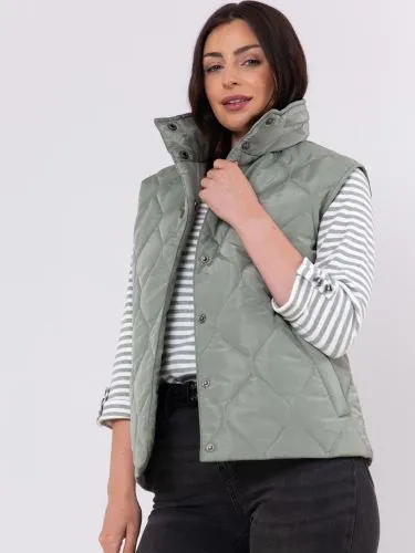 Kudrow Quilted Gilet in Sage Green