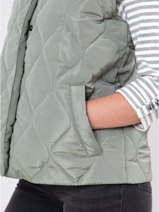 Kudrow Quilted Gilet in Sage Green