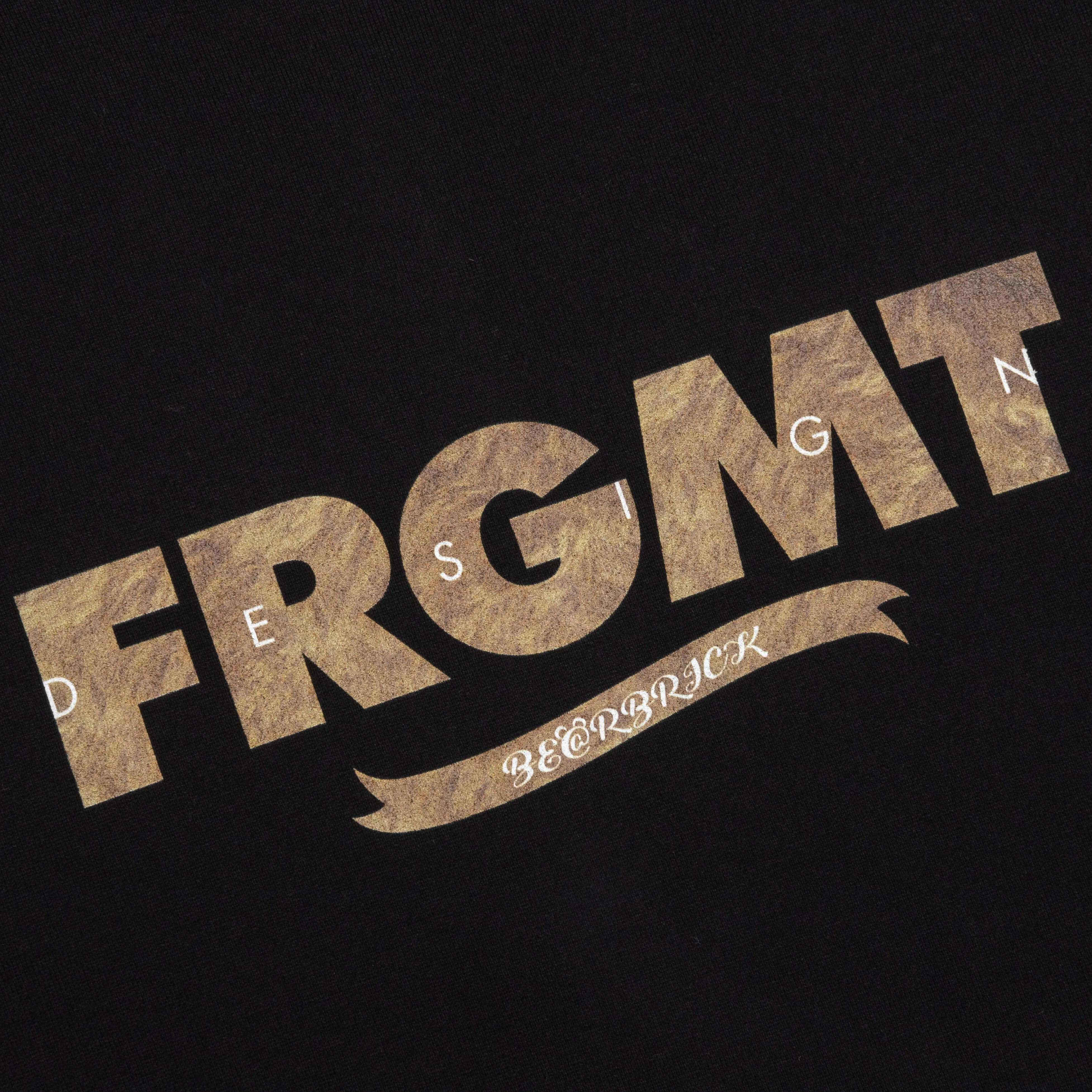 Medicom Toy x fragment design Fur Logo BE@RTEE - Black