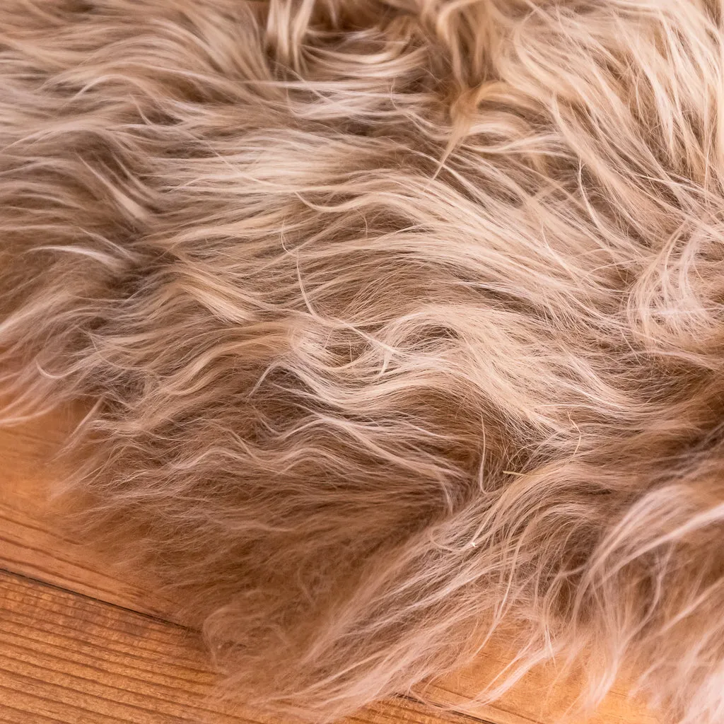 Nordic Sheepskin (Honey Brown)