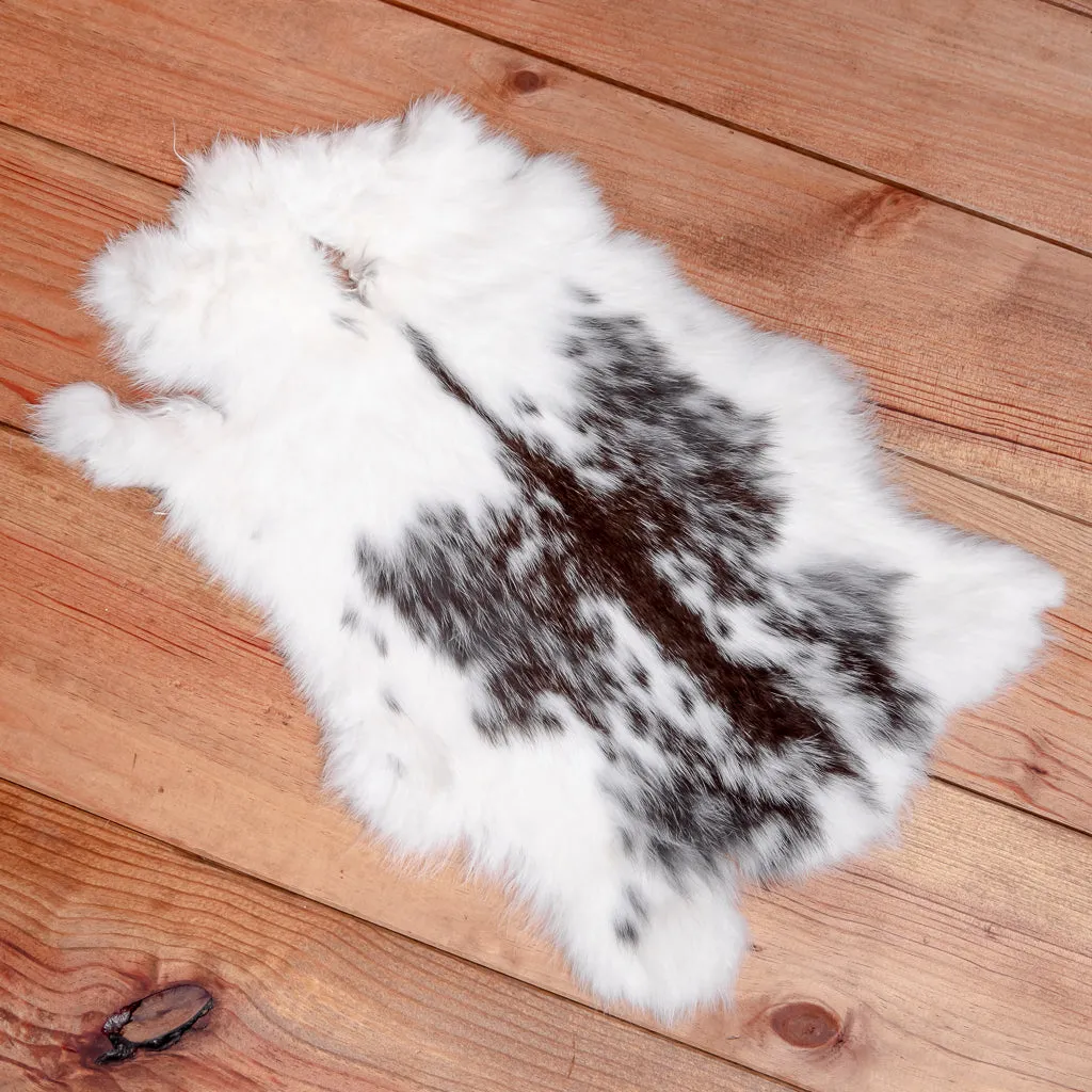 Rabbit Skin (white/dark speckles)