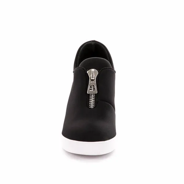 Rebbia Slip-On Sneaker