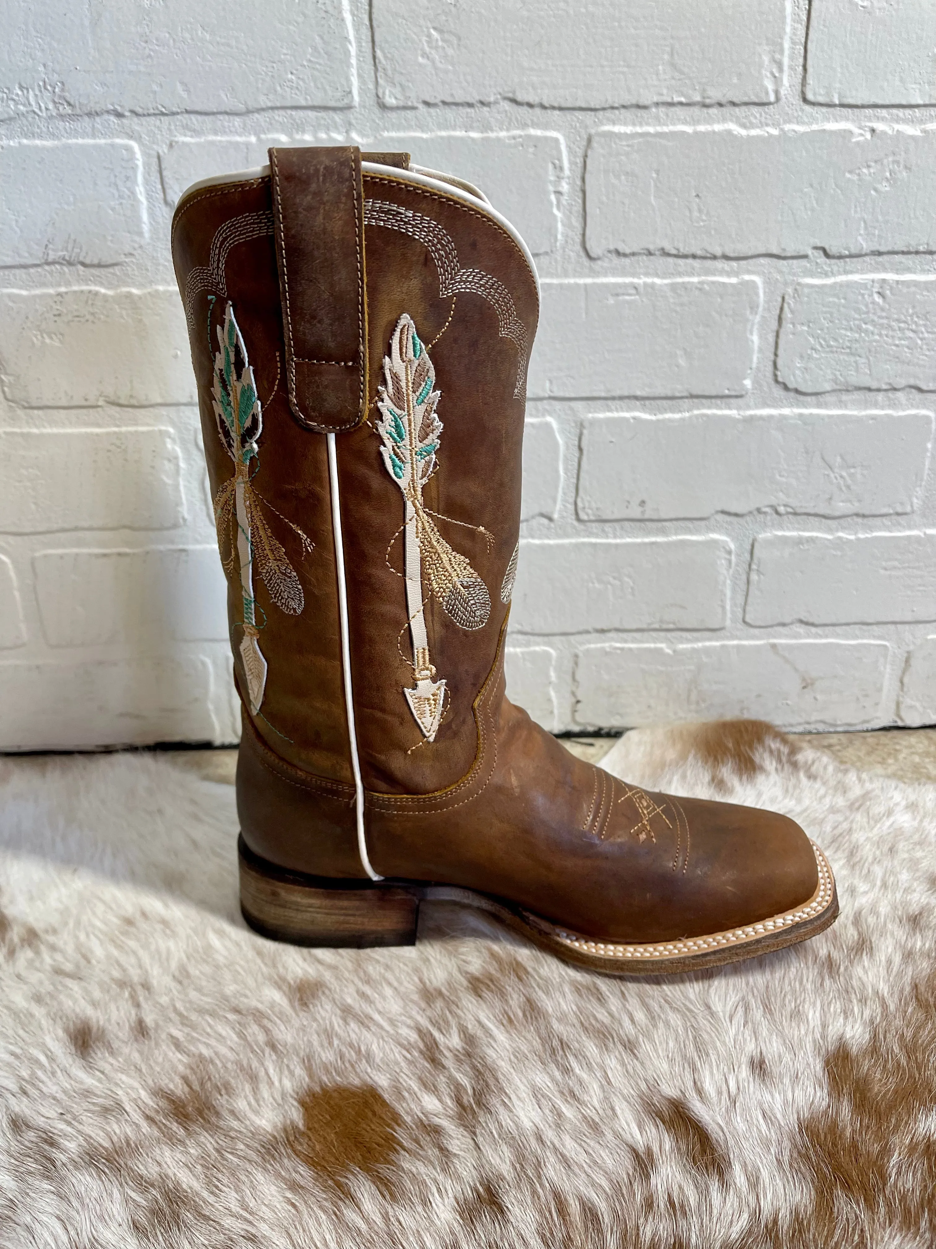 Roper Women's Arrow Feather Square Toe Cowgirl Boots 8500-8460