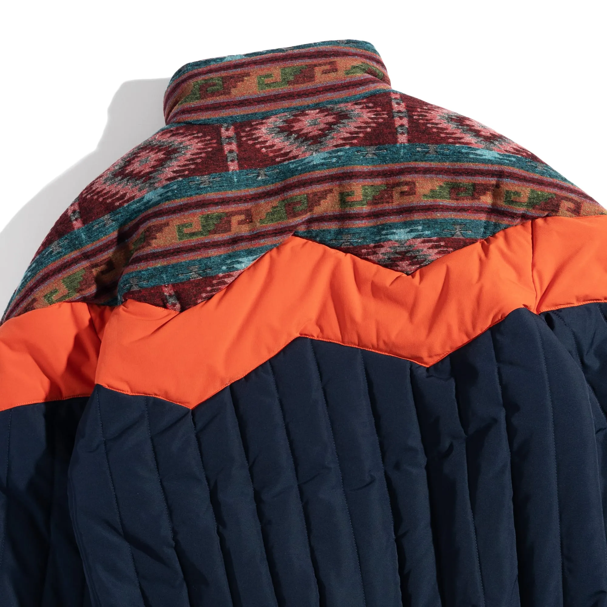 VINTAGE CARPET DOWN JACKET