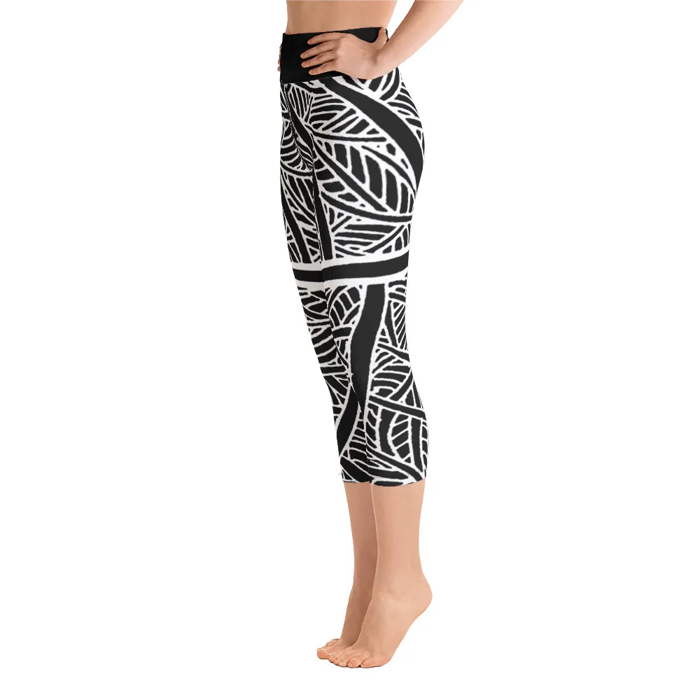 Yoga Capri Leggings Austin Pecan Leaf